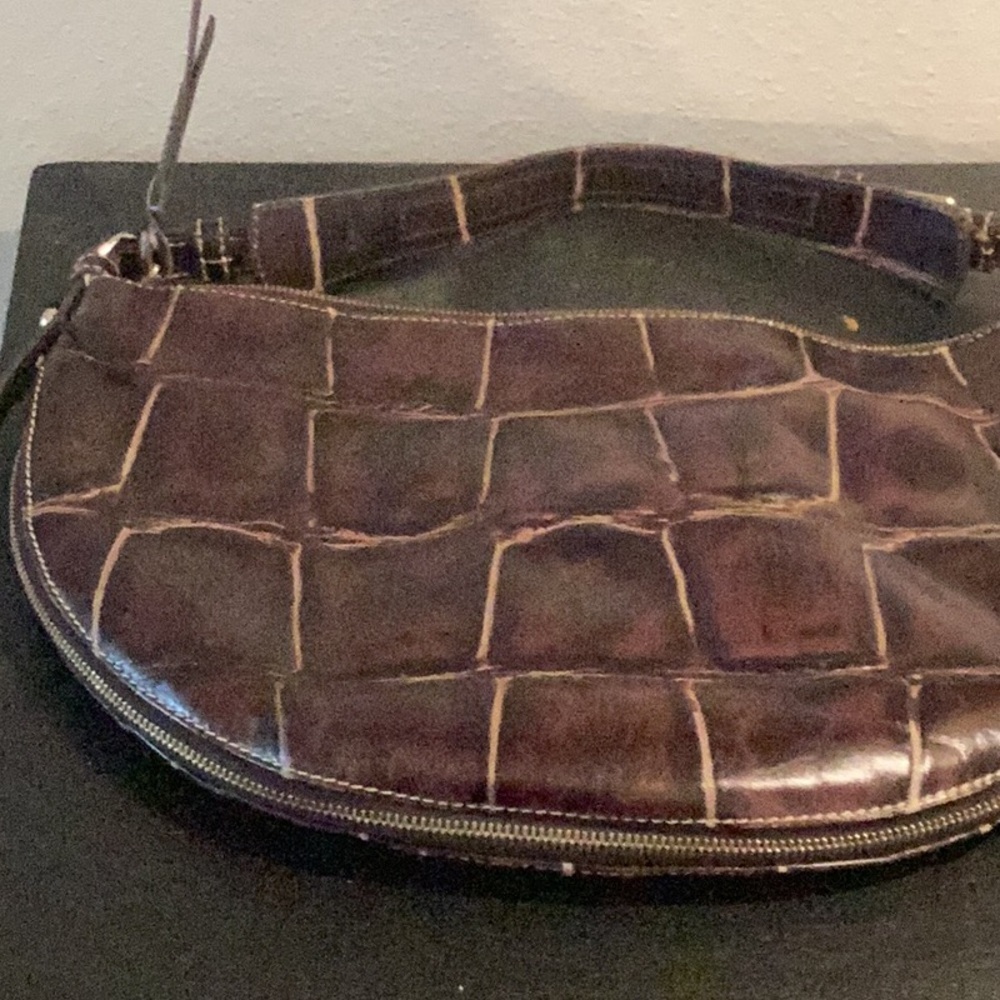 NEW Dooney & Bourke Large Luna Bag from the Nile Collection, Shoulder Bag, Brown - Picture 5 of 8